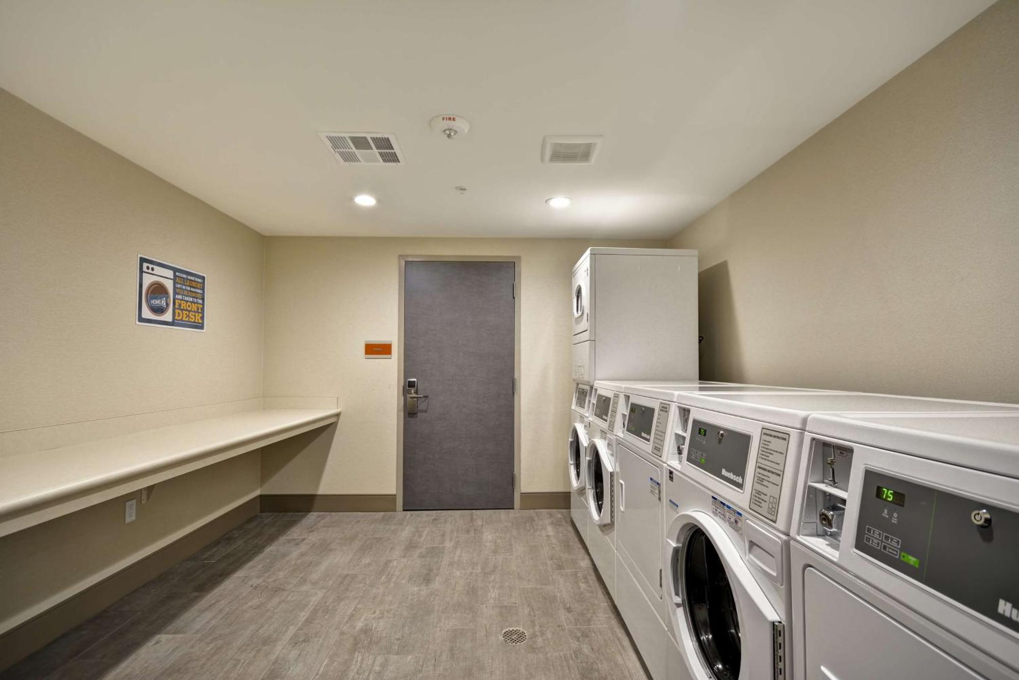 Home2 Suites By Hilton Hanford Lemoore Eksteriør bilde