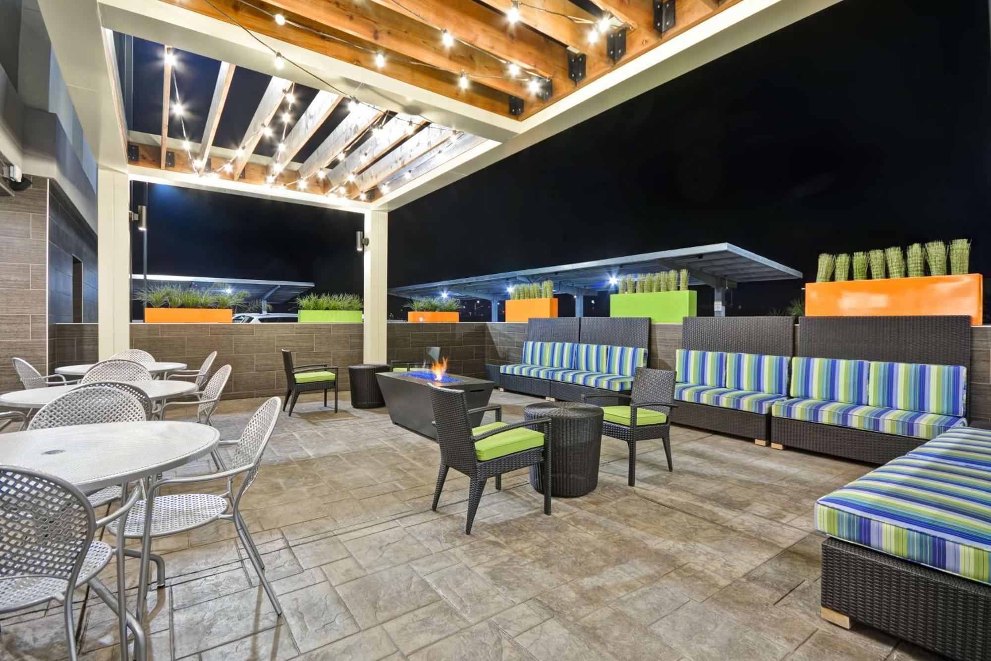 Home2 Suites By Hilton Hanford Lemoore Eksteriør bilde